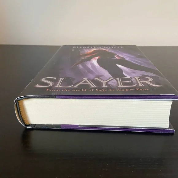 Fictional Hardcover Book Bundle - Picture 4 of 16